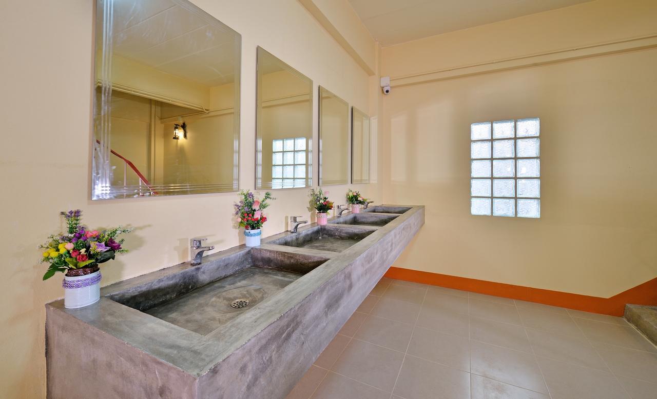 Chaofar De Hostel Krabi By Eksteriør billede